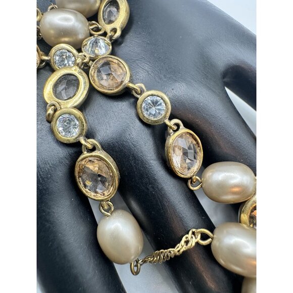 Vintage Yellow Gold Filled Bezel Set Clear Crystals Faux Pearl Necklace Monet - Picture 7 of 9